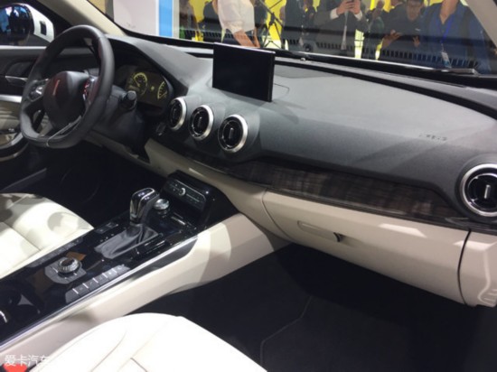 2017法兰克福车展:WEY P8车型全球首发