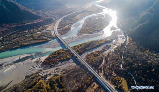 CHINA-LHASA-HIGHWAY (CN)