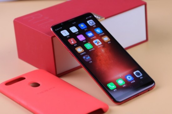 iPhone一張臉用4年 國產機帶領蘋果創新 