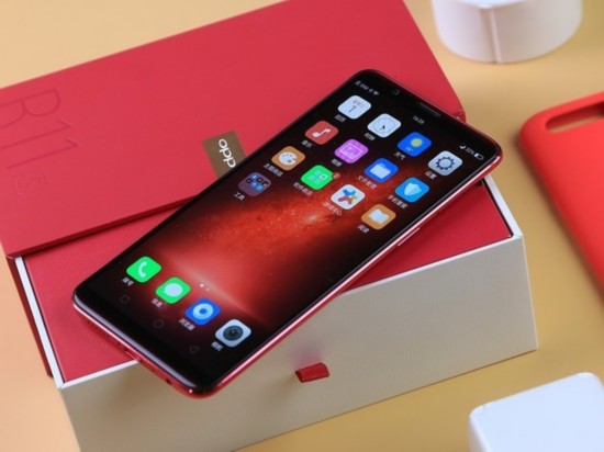 iPhone一張臉用4年 國產機帶領蘋果創新 