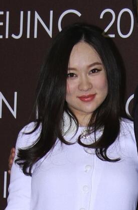 霍思燕怀孕时超重到80公斤 生完嗯哼后对比照