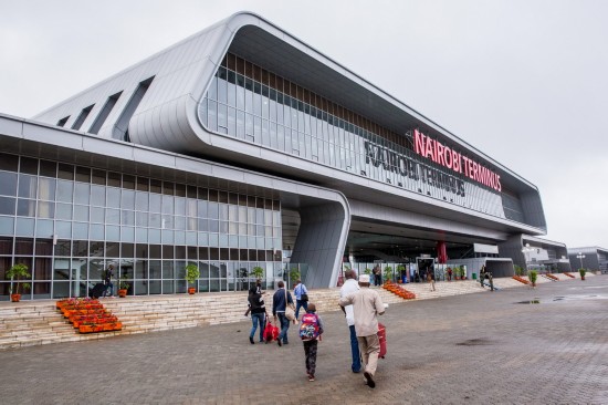 开往印度洋港口的“中国造”列车--辽宁频道--人民网