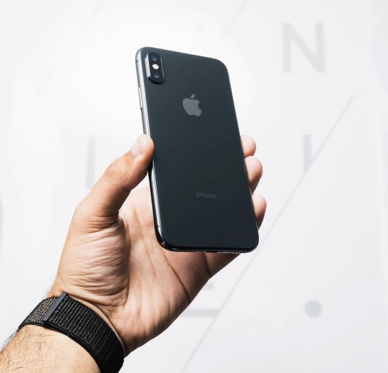 苹果发布iOS 11最新版更新:拯救iPhone X