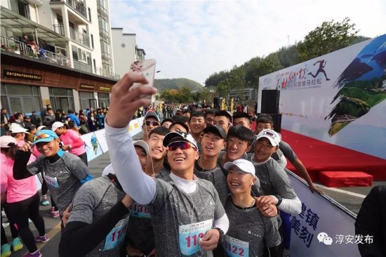 仙境中跑马拉松是个什么感受,石林会告诉你答案