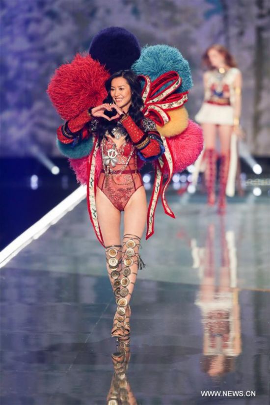 CHINA-SHANGHAI-VICTORIA'S SECRET-FASHION SHOW (CN)