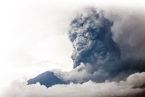 阿贡火山再喷发 想去巴厘岛旅游还是缓缓吧