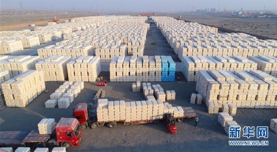 铁门关市人口_二师铁门关市捐赠100万元物资驰援河北(3)