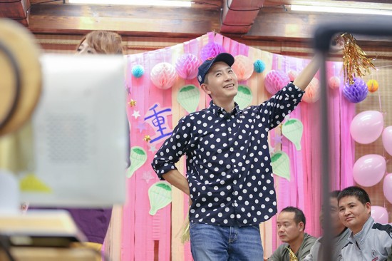 《青春旅社》王源李小璐唱老歌 圆梦中国空降