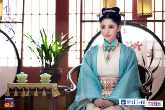 何润东《花谢花飞》继续宠妻 张馨予朱一龙再