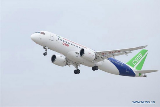 China's homegrown large passenger plane C919 takes off from Pudong International Airport in Shanghai, East China, Nov 10, 2017. [Photo: Xinhua]