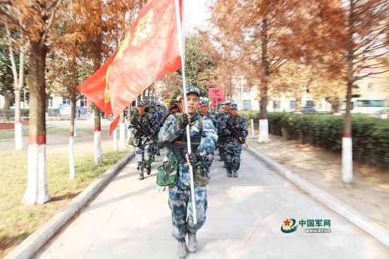 全体通关!千名新兵集结专攻荒野行动特训日