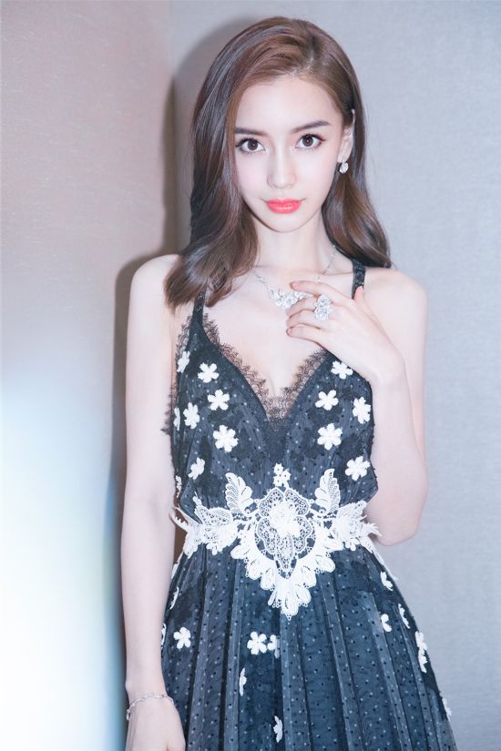 angelababy露内衣(3)