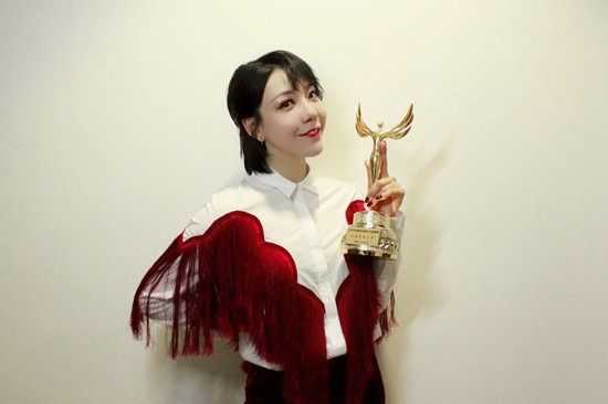 吴莫愁积极参与公益活动 身体力行为公益发声