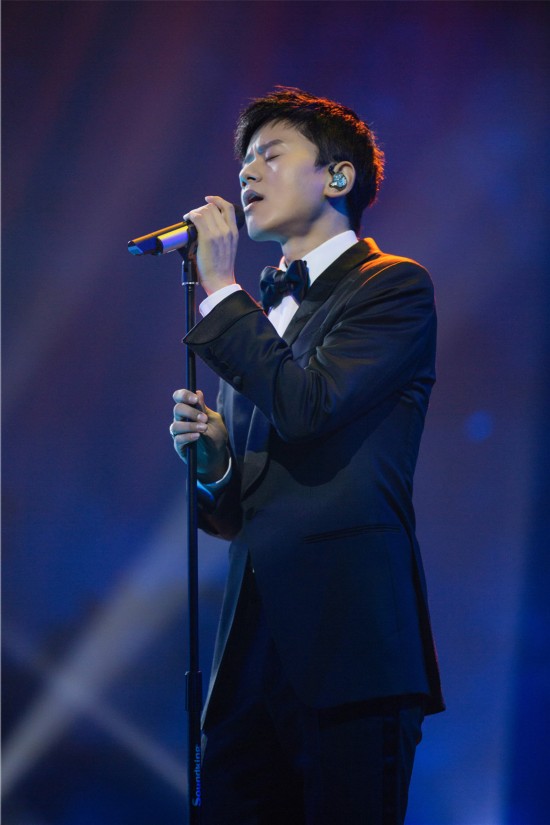 张杰荣获实力音乐人与郎朗一同演绎极致音乐