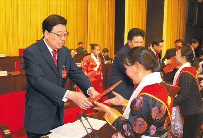 区创先争优强基础惠民生活动第六批驻村工作总