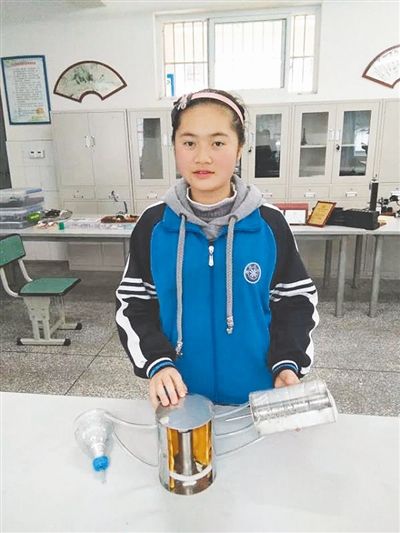 12岁女生发明防霾神器 教室智能新风系统获
