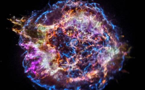 超新星遗迹图:看红黄蓝波 探生命起源(图)