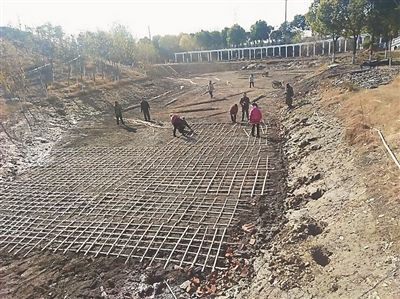 南通海安发现温泉 到地面温度也有80℃到90℃