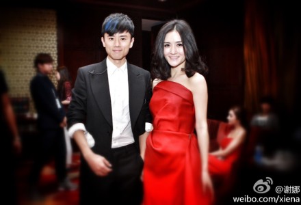 谢娜张杰庆结婚三周年高调秀恩爱 网友：幸福就好【2】