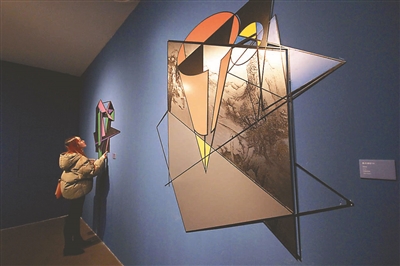 南京艺术学院美术馆展出22位当代艺术家创作