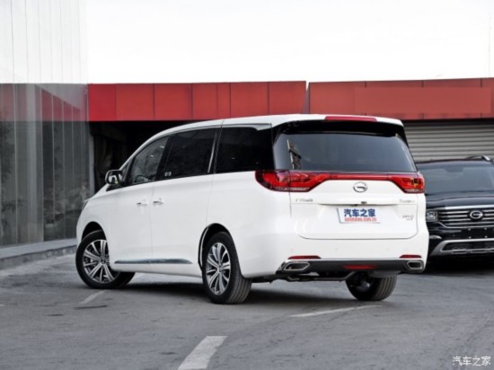 ó GM8 2018 320T 