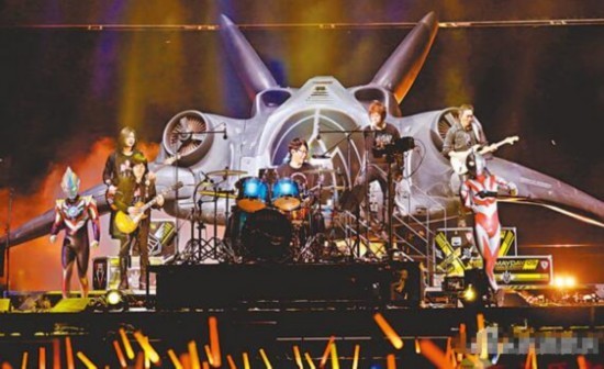 五月天坐地铁去演唱会:沿途风景蛮漂亮