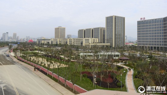 舟山新城桥畔公园开放