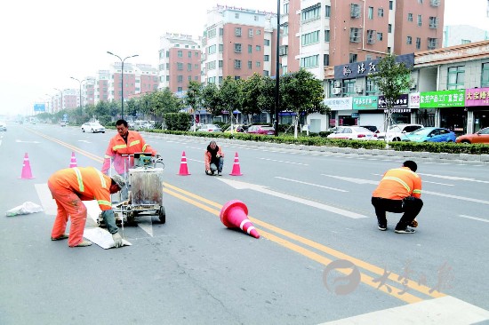 盐城大丰重新划设交通标线 方便市民出行