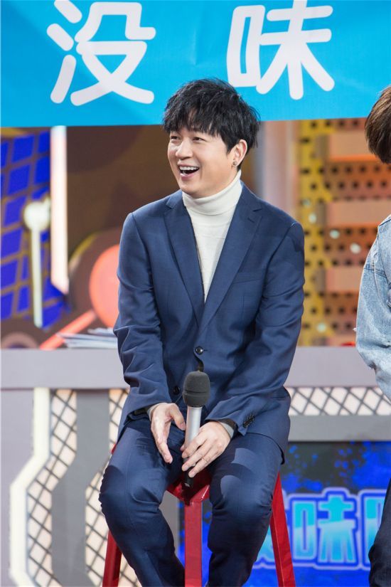 《天天向上》潘粤明杨钰莹做客趣过中国节