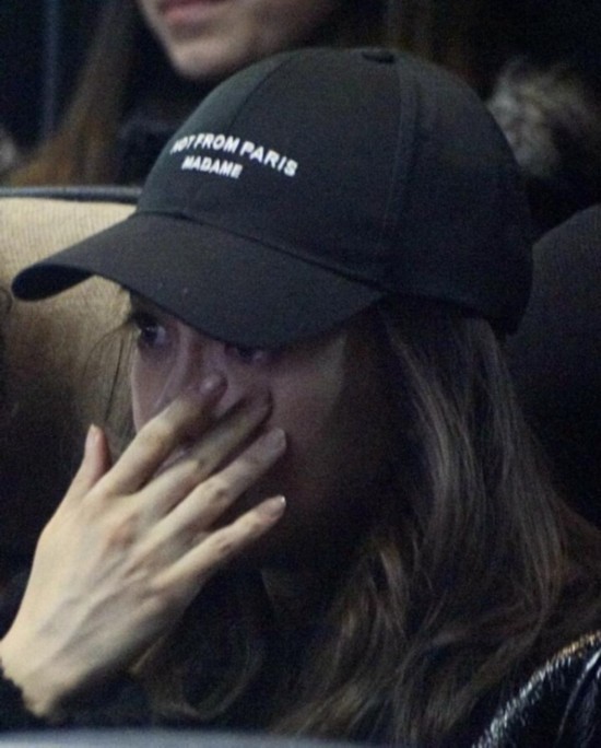 黄晓明携妈妈和老婆宣传影片 baby再现仙女式