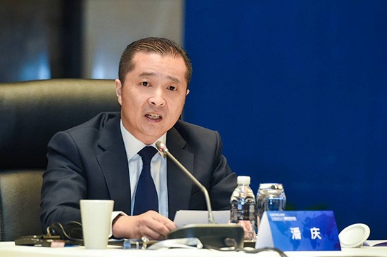 捷豹路虎全球董事,捷豹路虎中国总裁及奇瑞捷豹路虎董事潘庆