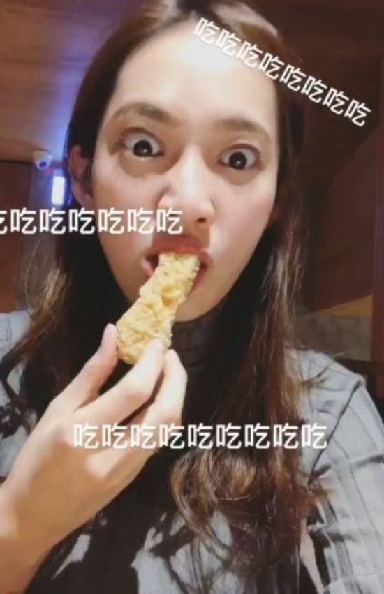 再被传有喜!余文乐娇妻王棠云晒视频开心狂吃