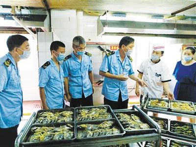 海口多措并举保障学校及幼儿园食堂食品安全