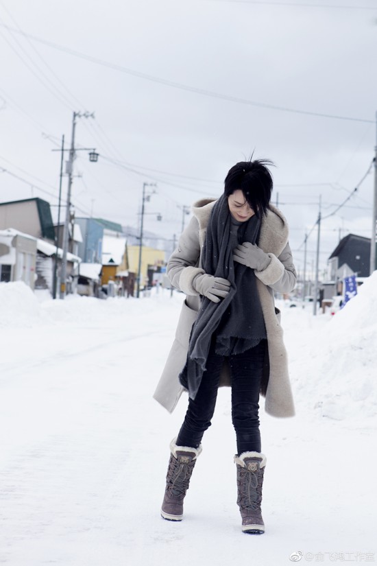 名曲我只在乎你改编电影 俞飞鸿雪中庆生