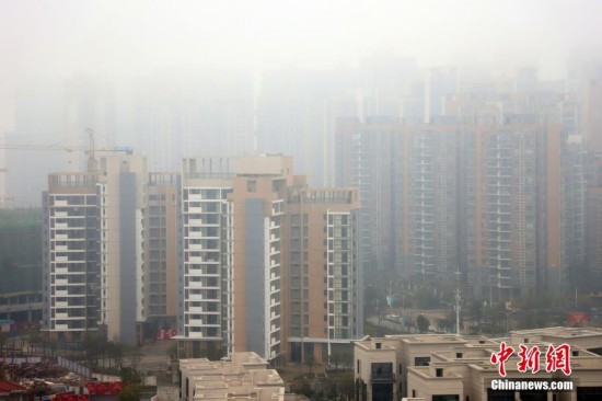 贵州迎来低温雨雪天气 多地出现大雾凝冻