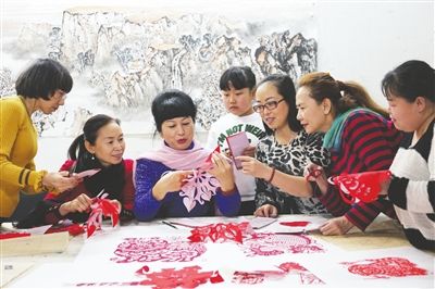 公益文化艺术培训班火了