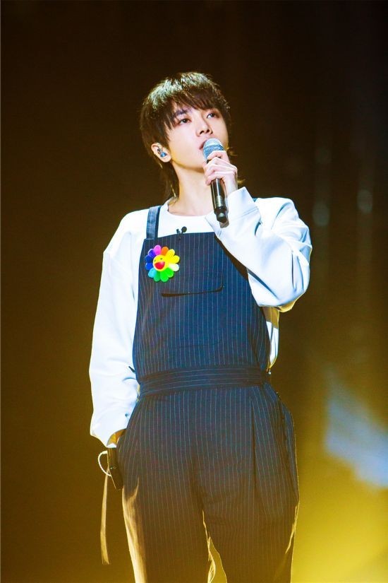 有佛系歌手吗?《歌手》2018华晨宇满分示范