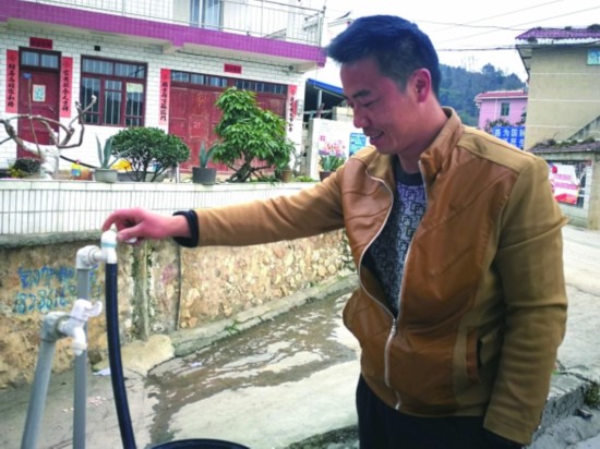 于潜镇有多少人口_於潜镇昔口村清理桥洞垃圾-强降雨来袭 临安全力抗击(2)
