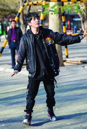 录《三个院子》 大张伟感觉和妈妈角色互换