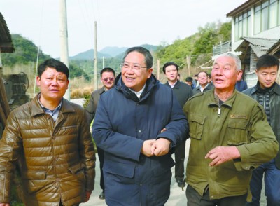 李锦斌让人民群众获得感更加充实更有保障更可持续祝乡亲们新春吉祥
