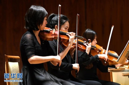 西班牙马德里举行2018年中国新年音乐会