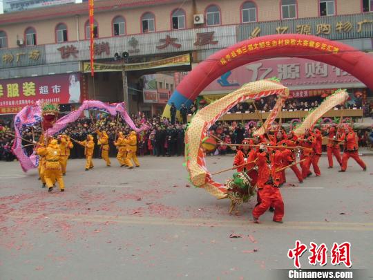 河北隆堯南魚龍燈：老傳統舞出新風尚