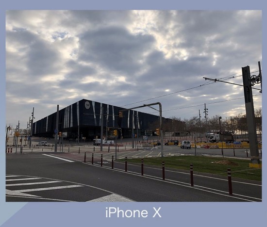 三星S9&iPhoneX面对面开怼 这仗忒刺激了