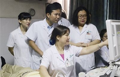 湛江巾帼展风采 美丽精彩半边天