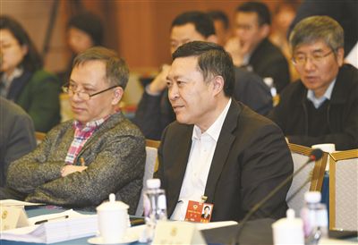 江苏政协委员建言推大学生工程师计划