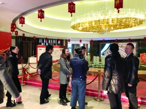 南京河西佳兆业开盘布置夸张被执法部门点名