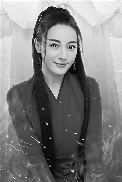 《烈火如歌》热播 迪丽热巴练打戏伤到自己眼