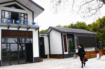 泰州今年将新建改建环卫公厕24座 正在开发“厕所地图”APP