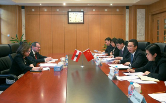申长雨在京会见奥地利专利局局长一行