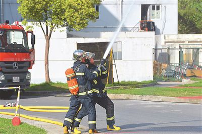 电动车火灾模拟实验